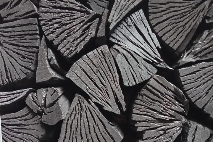 Kalimantan Mangrove Wood Charcoal